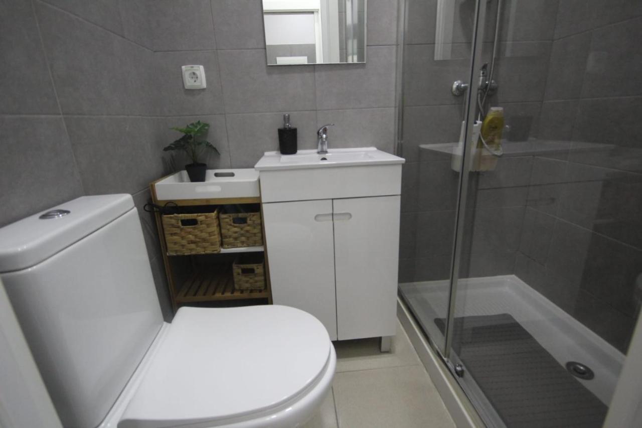 Antique M1 R1 - Amazing Double Room With Shared Bathroom In Marques Pombal Lisboa Екстериор снимка